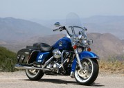 Harley-Davidson FLHRC Road King Classic